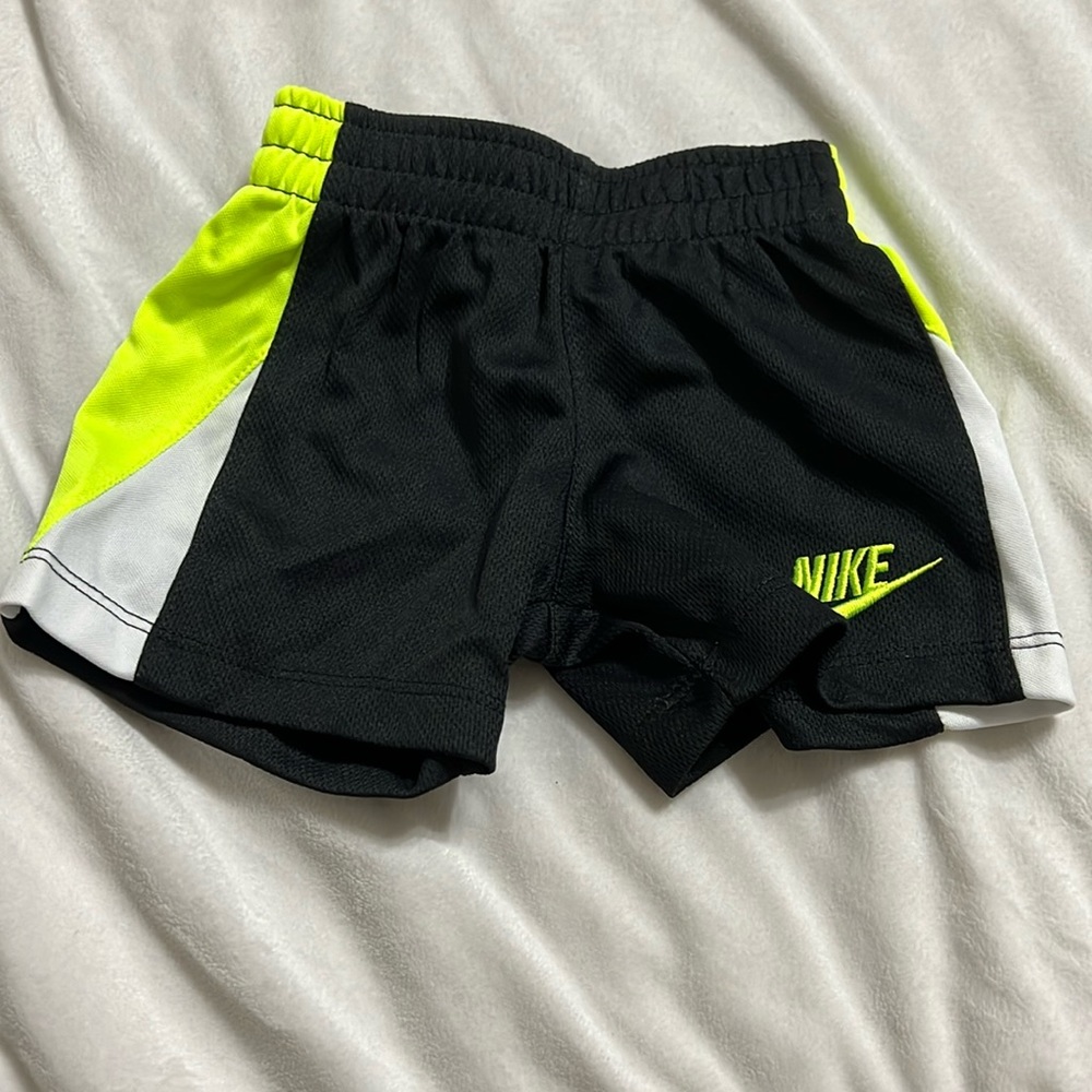 12 month Nike short